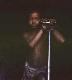A Colombian child miner